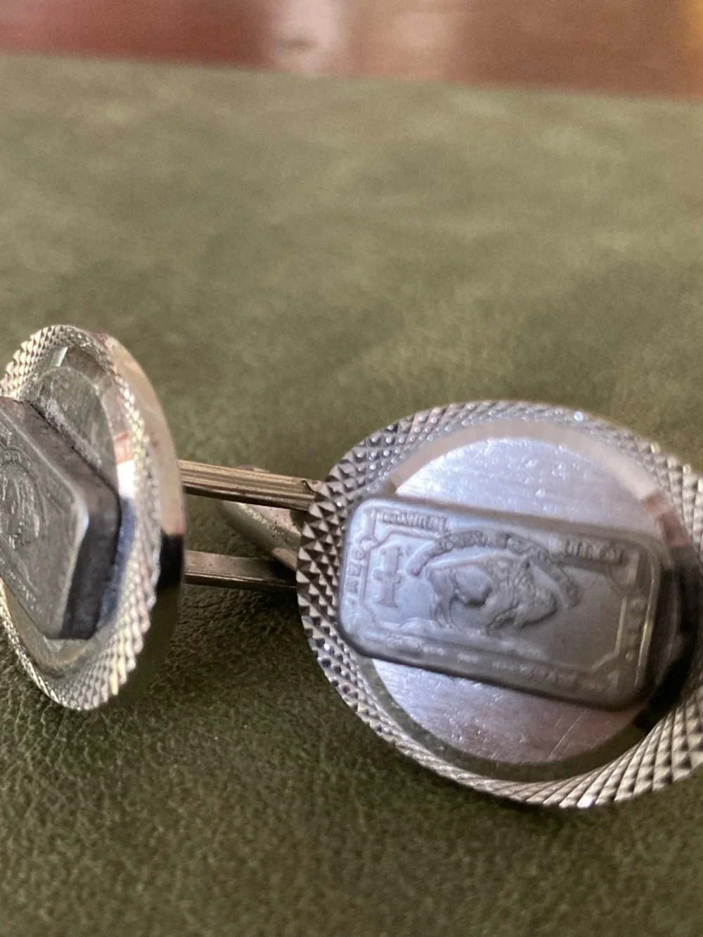1 Gram Titanium Buffalo Bullion Bar Cufflinks Vintage Silver Tone USA